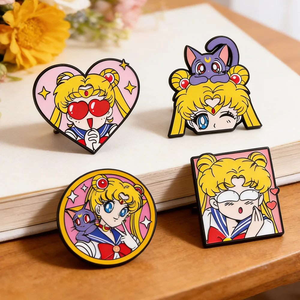 4 Pcs Sailor Moon Heart Shape  - огляд і ціна Embroidery Reddit