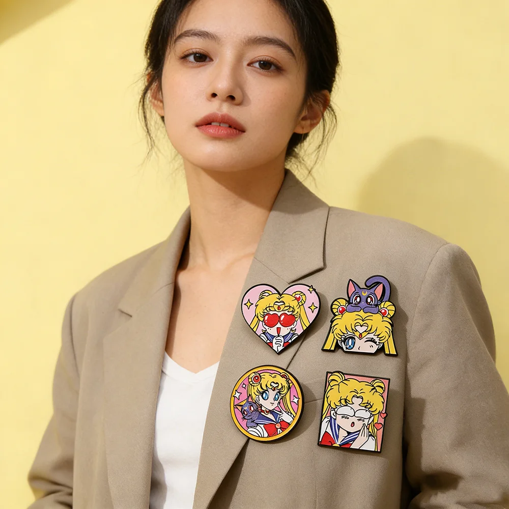 4 Pcs Sailor Moon Heart Shape  - огляд і ціна Embroidery Reddit